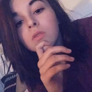 Meet your Posher, Nikki